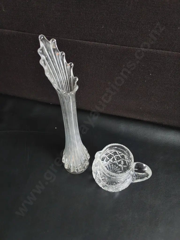 WEBB CORBETT CRYSTAL PITCHER AND RIBBED SWUNG GLASS VASE, TALLEST H 42 CM Image 1++