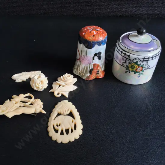 VINTAGE ASIAN CARVED CHARMS, AND HAND PAINTED PORCELAIN, TALLEST H 7 CM