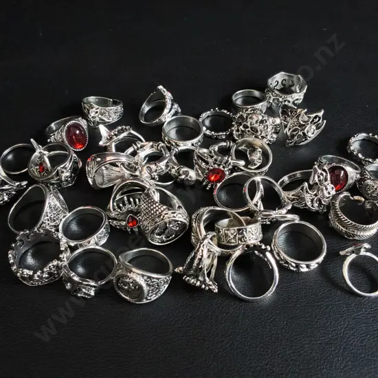 MIX OF RINGS
