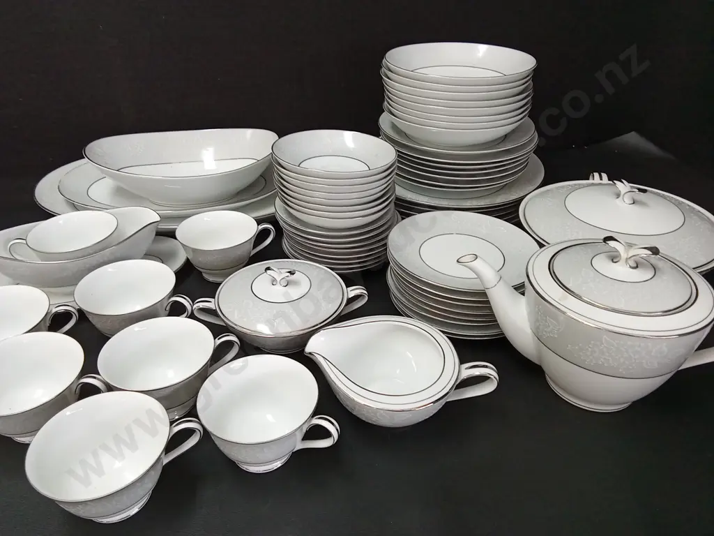 NORITAKE CHINA SET Image 1++