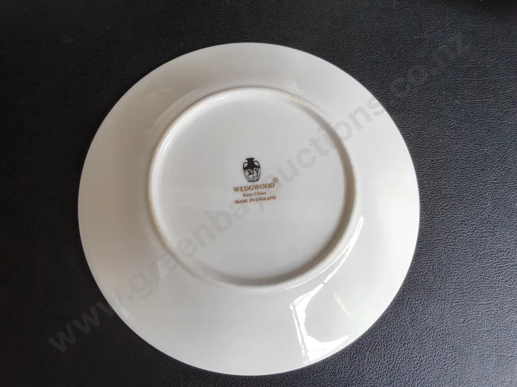 PORTLAND POTTERY 5 PIECE SET AND SET OF 6 WEDGWOOD SAUCERS Image 1++
