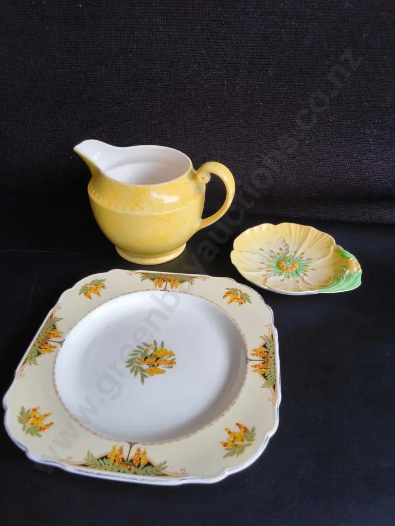 VINTAGE ART DECO TABLEWARE, 3 PIECES, TALLEST H 11 CM Image 1++