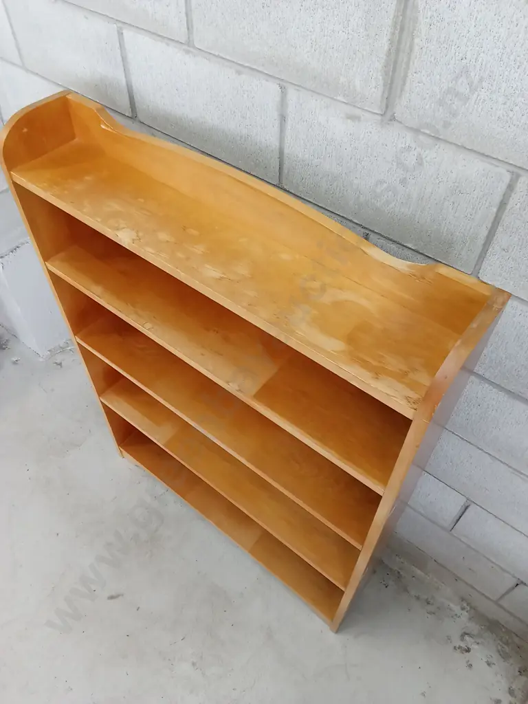VINTAGE OPEN WOODEN BOOKSHELF, H 122CM X W 92CM X D 22CM Image 1++