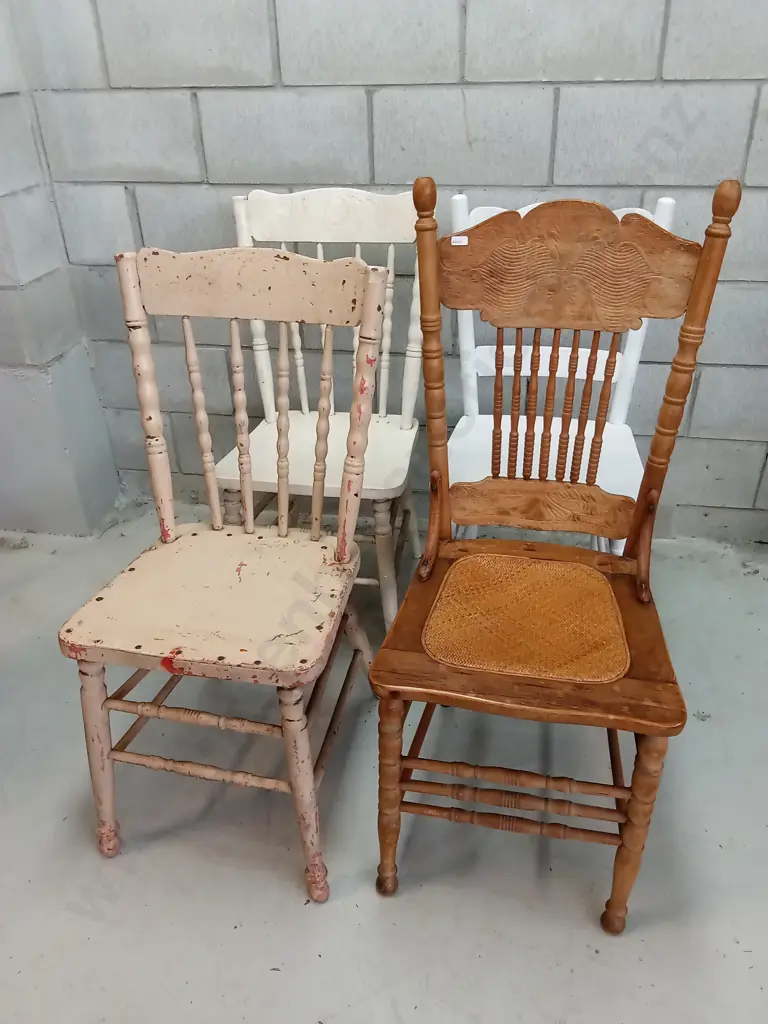 VINTAGE WOODEN SQUARE FARMHOUSE DINING TABLE WITH FOUR CHAIRS, H 75CM X W 118CM X D 102CM Image 1++