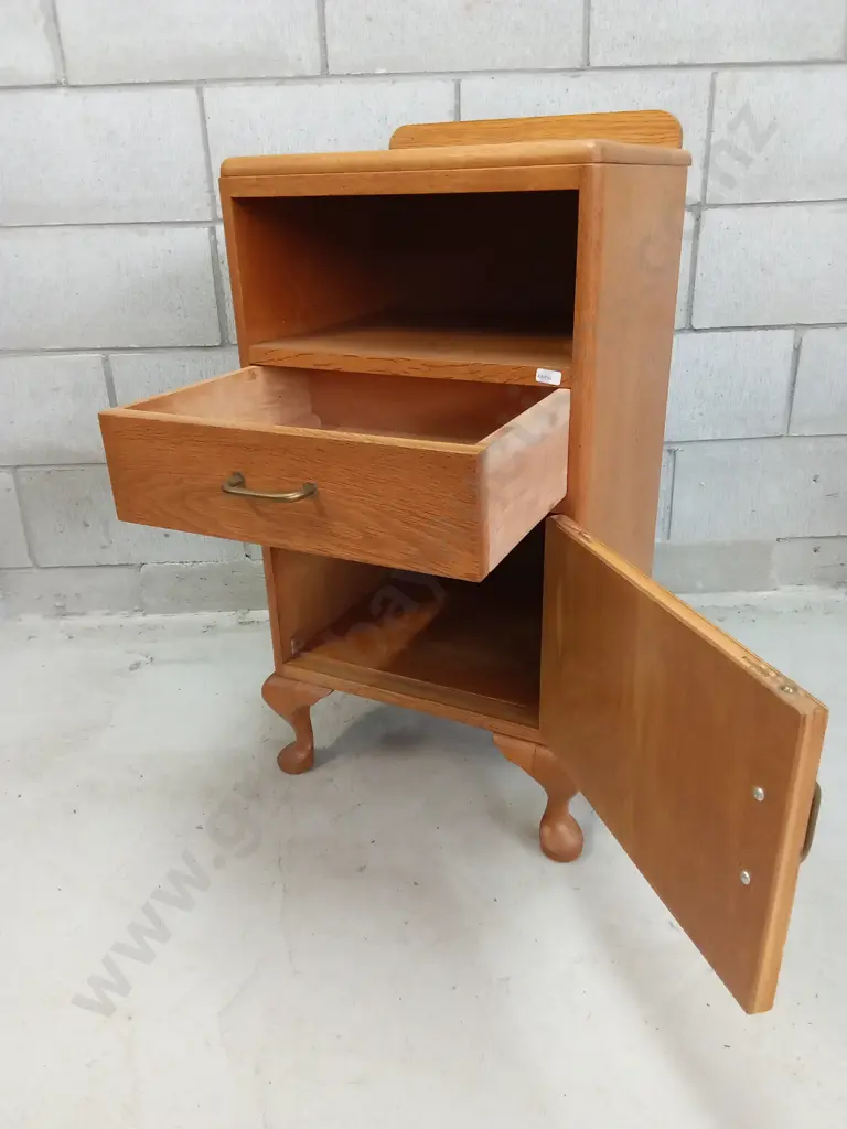 VINTAGE WOODEN BEDSIDE TABLE, H 78CM X W 42CM X D 38CM Image 1++