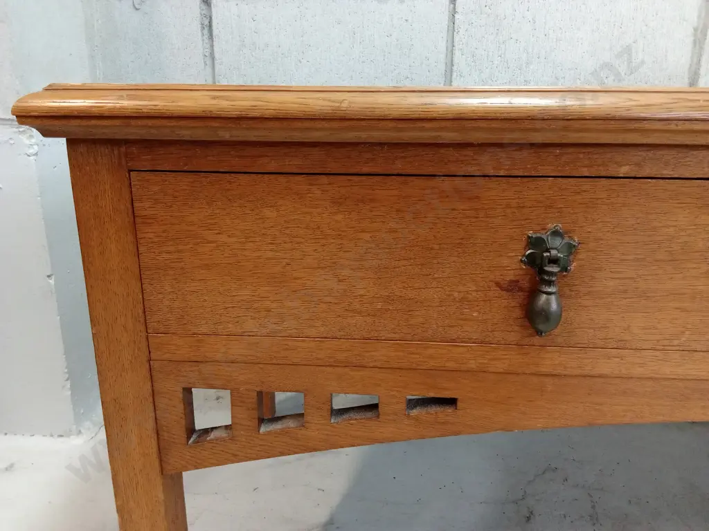 VINTAGE WOODEN CONSOLE, H 56CM W 137CM X D 50CM Image 1++
