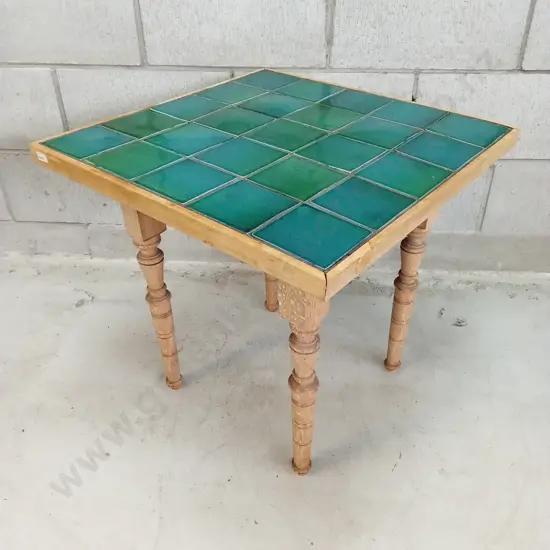 VINTAGE TILE TOP SIDE TABLE, H 52 X W 54CM X D 54CM