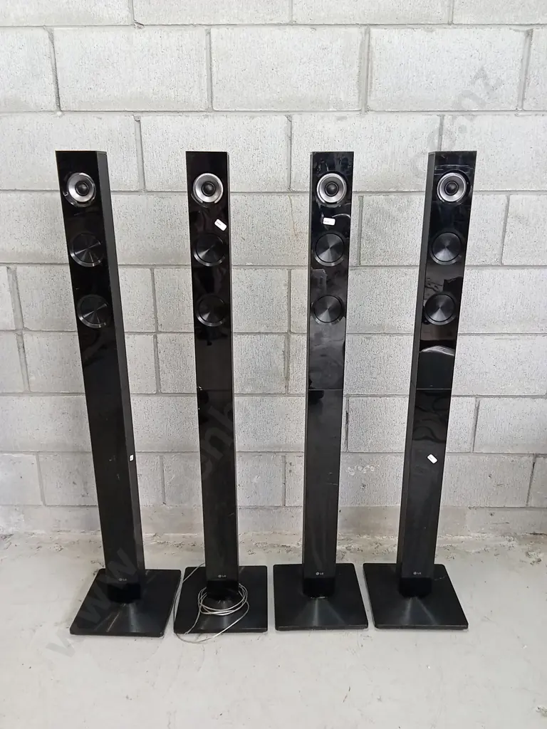 4 LG TOWER SPEAKERS (S72T1-S), 120CM TALL Image 1++