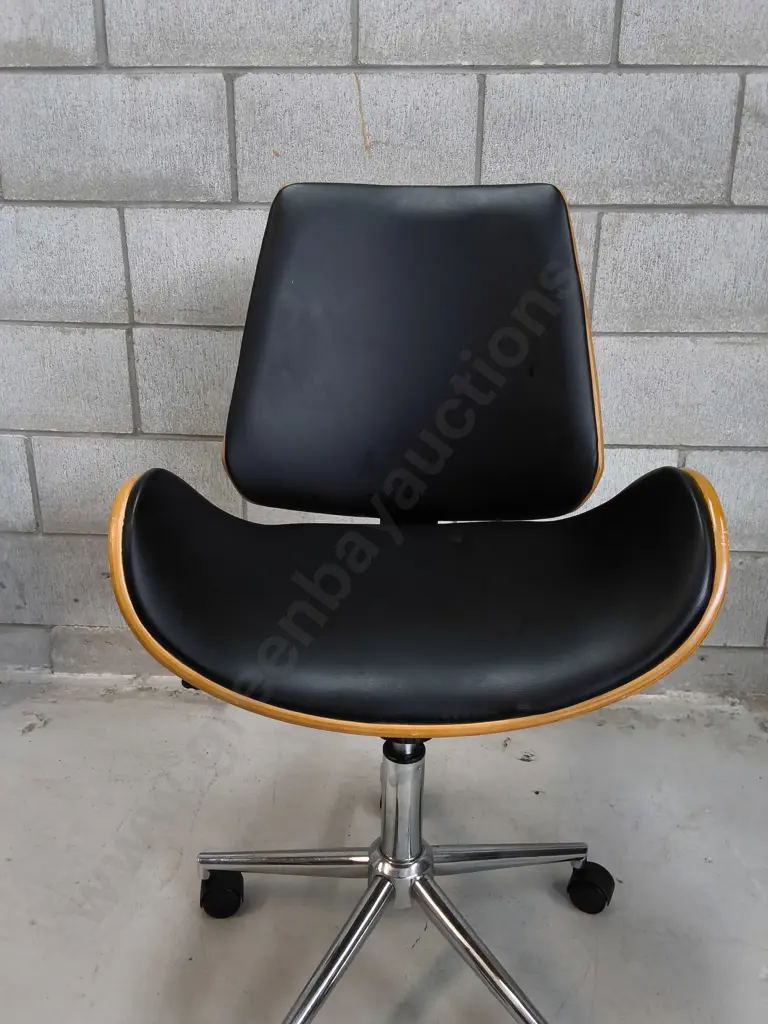 MID CENTURY MODERN STYLE BENTWOOD OFFICE CHAIR Image 1++