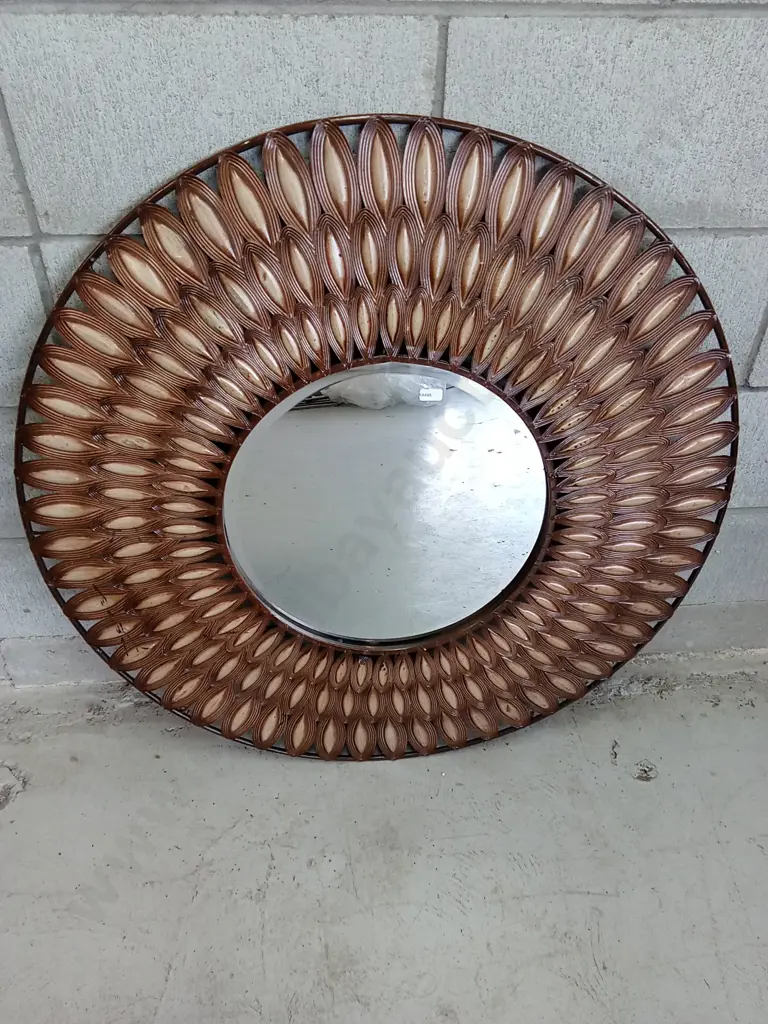SHEET METAL DECORATIVE MIRROR, 86CM DIAMETER Image 1++