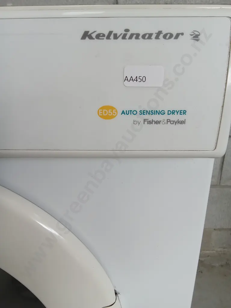 KELVINATOR AUTO SENSING DRYER, H 79CM X W 55CM X D 57CM Image 1++