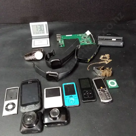 COLLECTION OF ELECTRONICS, WATCHES AND OTHER