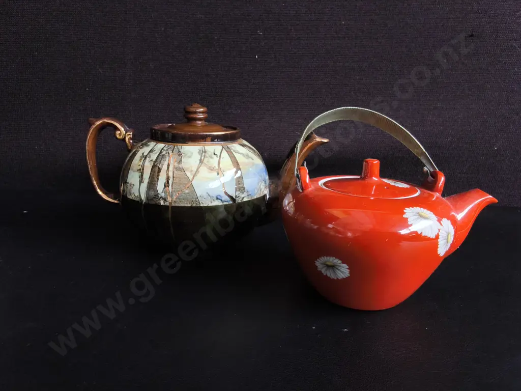PAIR OF VINTAGE TEAPOTS, NORITAKE RED DAISY, AND ART DECO LUSTREWARE LANDSCAPE, TALLEST H 15 CM Image 1++