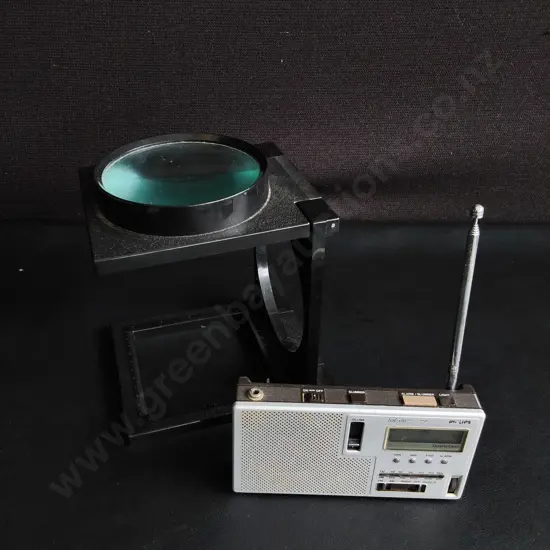 VINTAGE PHILLIPS CLOCK RADIO AND STAND MAGNIFIER
