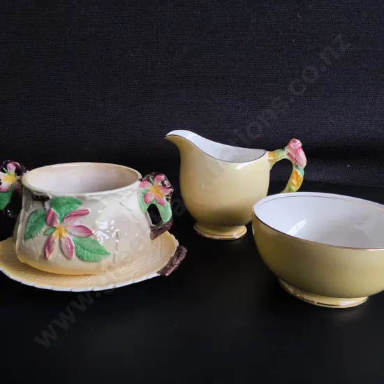 VINTAGE CARLTON WARE PORCELAIN SET AND ROYAL WINTON SET, 4 PIECES