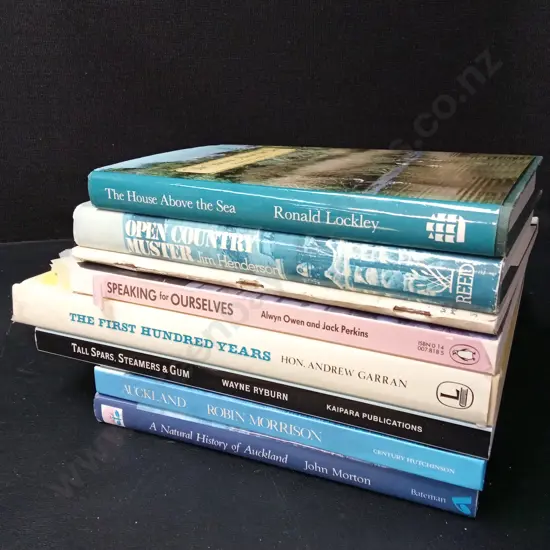 8 NEW ZEALAND BOOKS