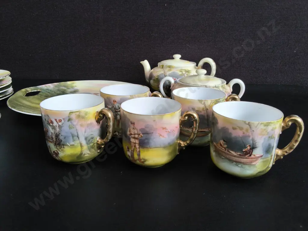 VINTAGE ROYAL BAYREUTH BAVARIA FINE PORCELAIN HUNTING SCENE TEA SERVICE, 20 PIECES, WIDEST DIA 26 CM Image 1++
