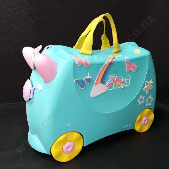 TRUNKI RIDE ON SUITCASE