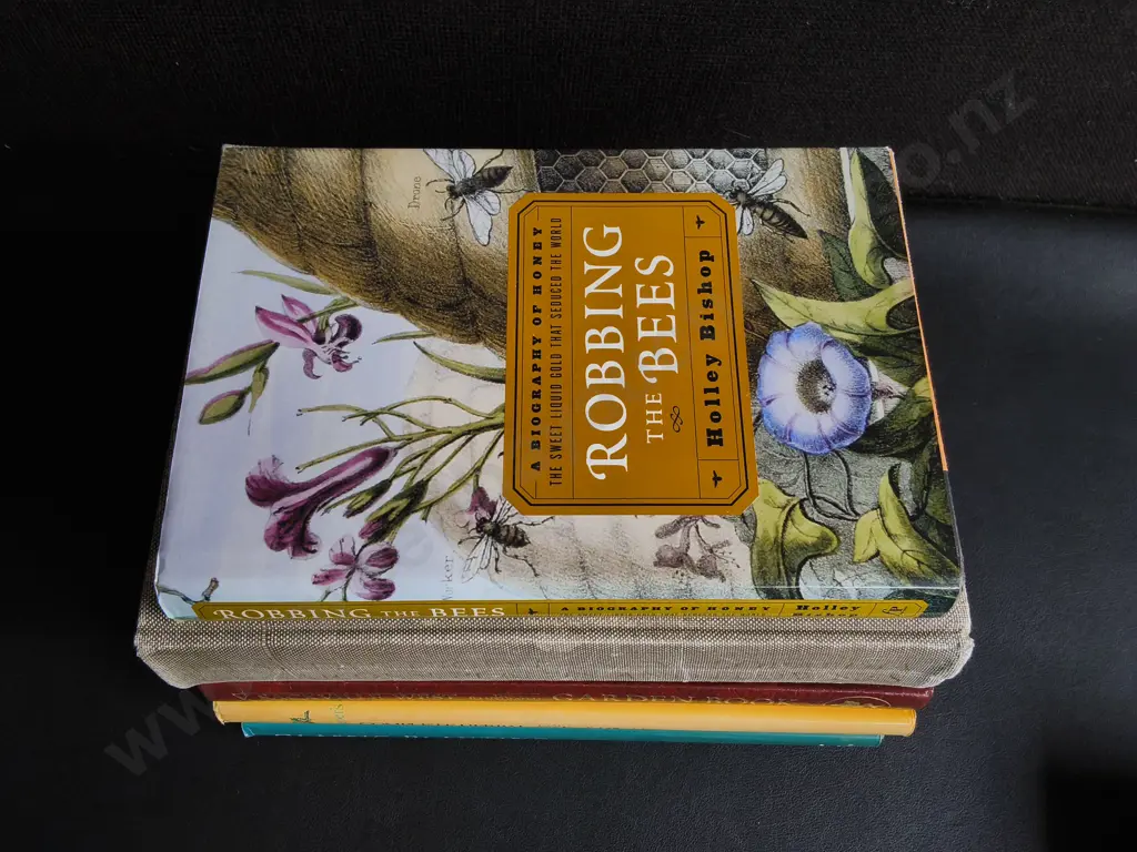 5 GARDEN BOOKS Image 1++