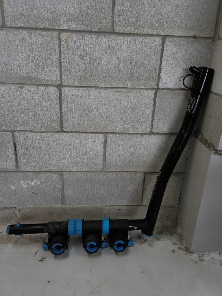 TOWBALL MOUNTED BICYCLE RACK Image 1++