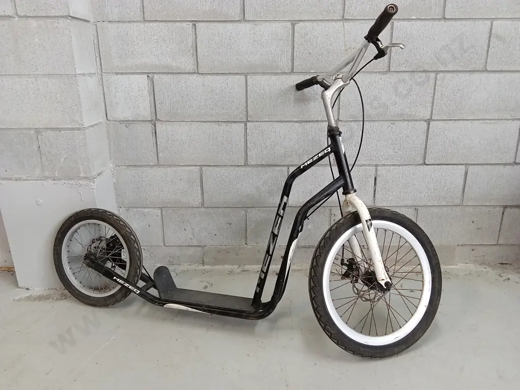 YEDOO MEZEQ ADULT KICK SCOOTER Image 1++