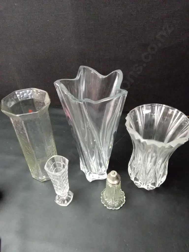 5 GLASS ITEMS TALLEST H35CM Image 1++