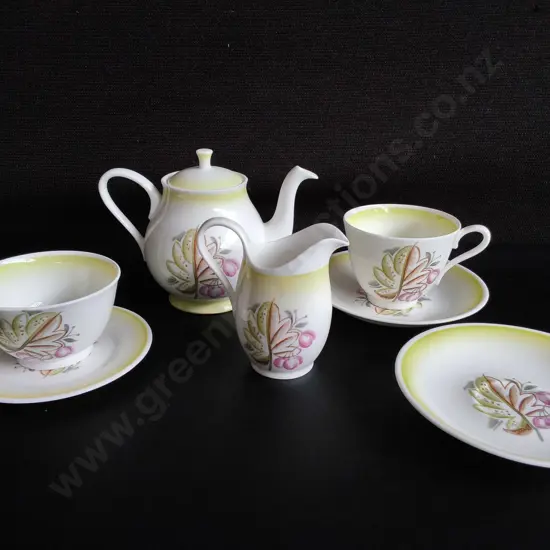 VINTAGE ROSLYN FINE BONE CHINA TEA SET, 7 PIECES, TALLEST H 13 CM