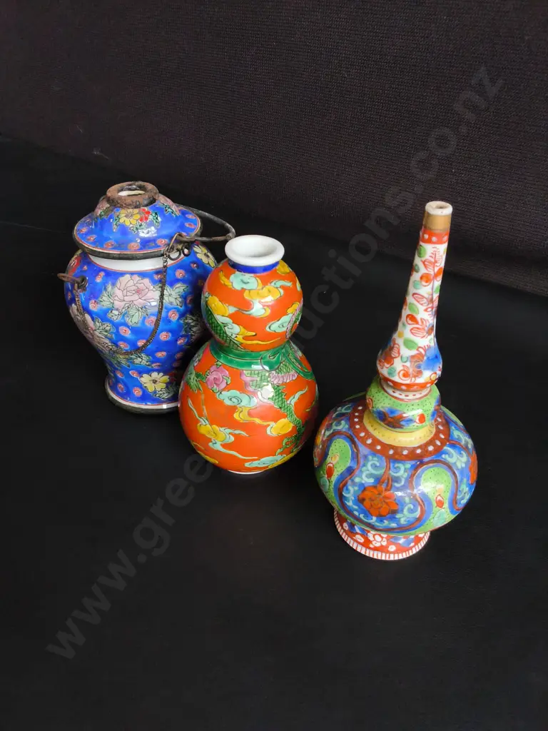 VINTAGE CHINESE EXPORT PORCELAIN VESSEL TRIO, TALLEST H 20 CM Image 1++
