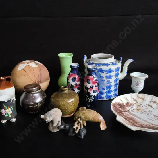 MIX OF VINTAGE CERAMIC, PORCELAIN AND DECORATIVE ITEMS, TALLEST H 16 CM