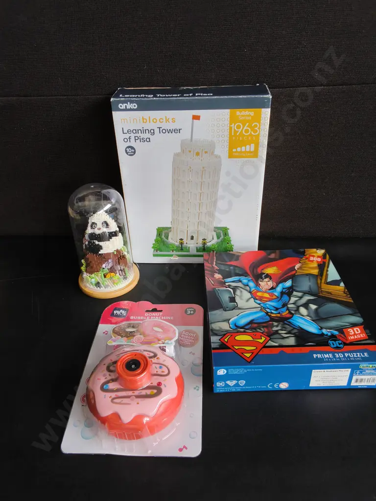 MIX OF TOYS Image 1++