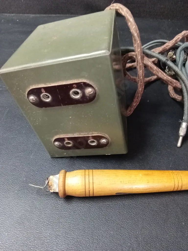 2 VINTAGE WOOD BURNING MACHINES Image 1++