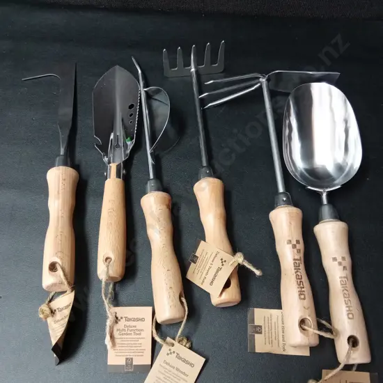 6 BRAND NEW TAKASHO GARDEN TOOLS