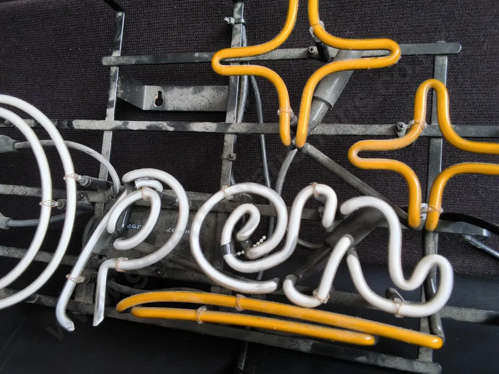 VINTAGE OPEN NEON SIGN, W 58 CM X H 30 CM GLASS BROKEN ON BOTTOM OF LETTER P Image 1++