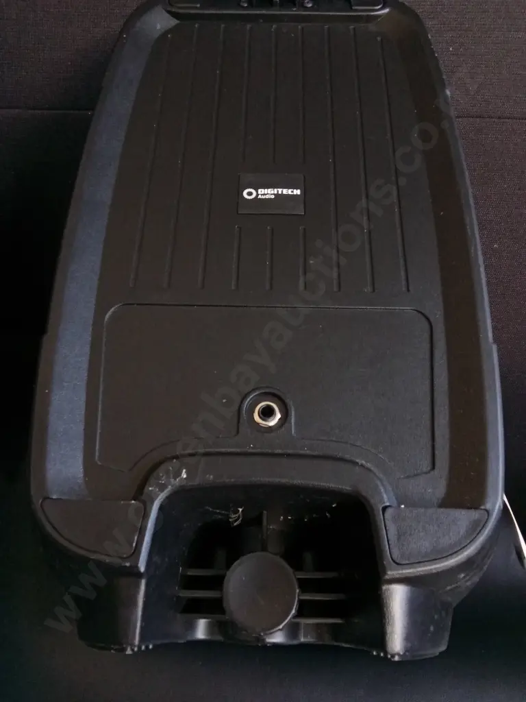 DIGITECH AUDIO DUAL SPEAKERS Image 1++