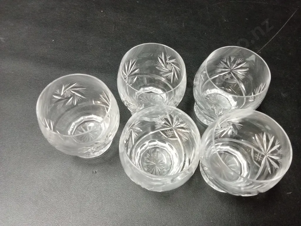 5 CRYSTAL GLASSES H7.5CM Image 1++