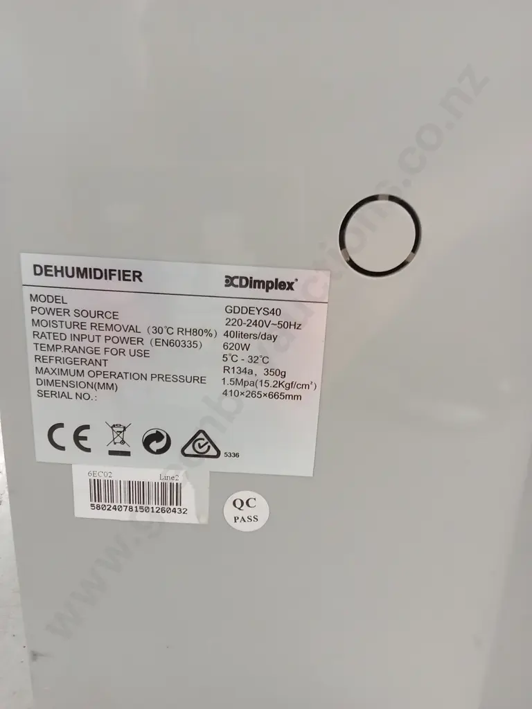 DIMPLEX 40L DEHUMIDIFIER Image 1++