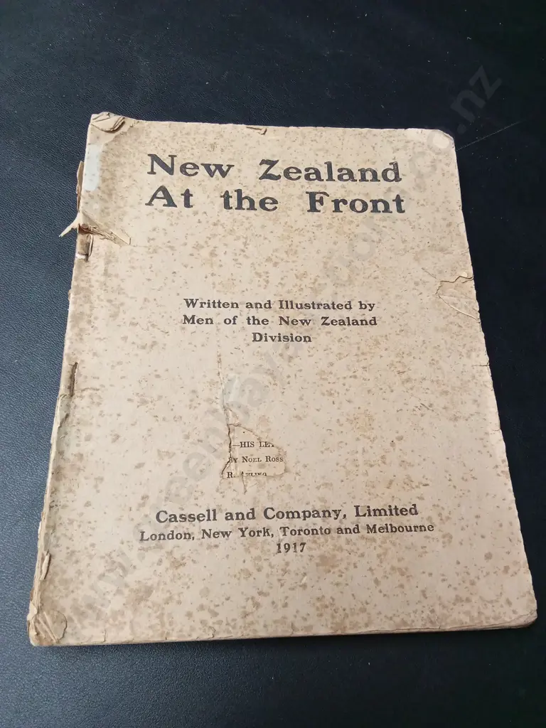 ANTIQUE NEW ZEALAND AT THE FRONT BOOK Image 1++
