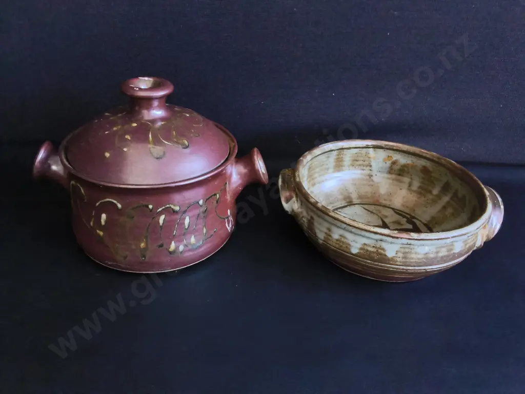VINTAGE CERAMIC COOKWARE, CLAY STEAMER POT, AND STONEWARE BOWL, WIDEST DIA 21 CM Image 1++