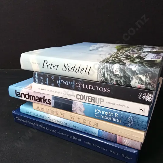 7 NEW ZEALAND ART BOOKS