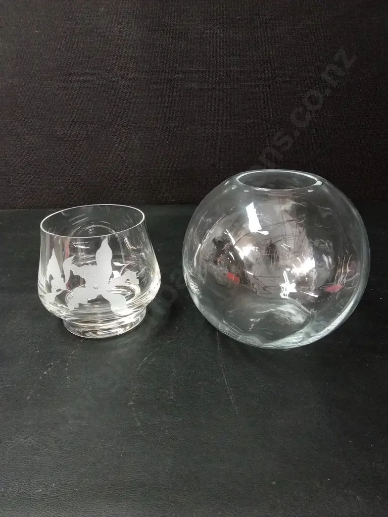 2 GLASS BOWLS TALLEST H16CM Image 1++