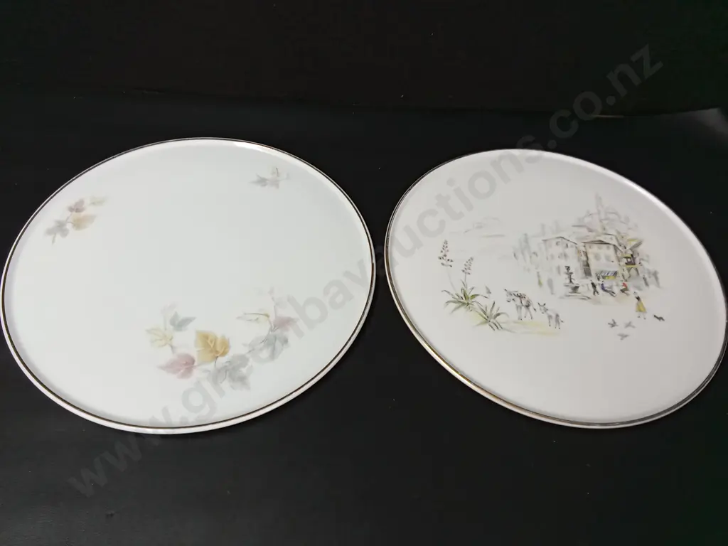 2 LORENZ HUTSCHENRUETHER DISHES D32CM Image 1++