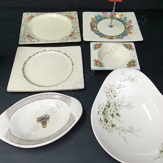6 VINTAGE DISHES LARGEST L22.5CM, WEDGEWOOD AND ROYAL STAFFORDSHIRE