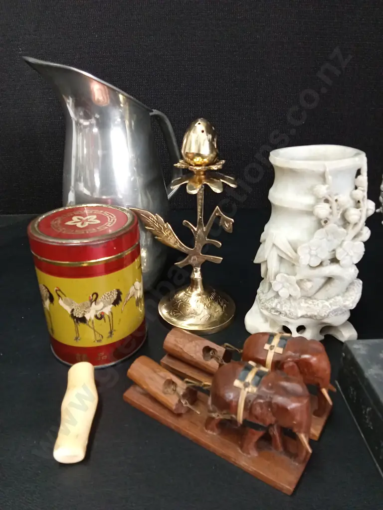 MIX OF ITEMS TALLEST H19CM Image 1++