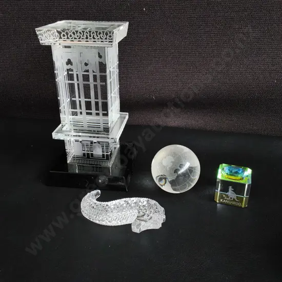 4 PIECES CRYSTAL AND GLASS COLLECTIBLES, WATERFORD, BAHRAIN HERITAGE, ETC, TALLEST H 18 CM