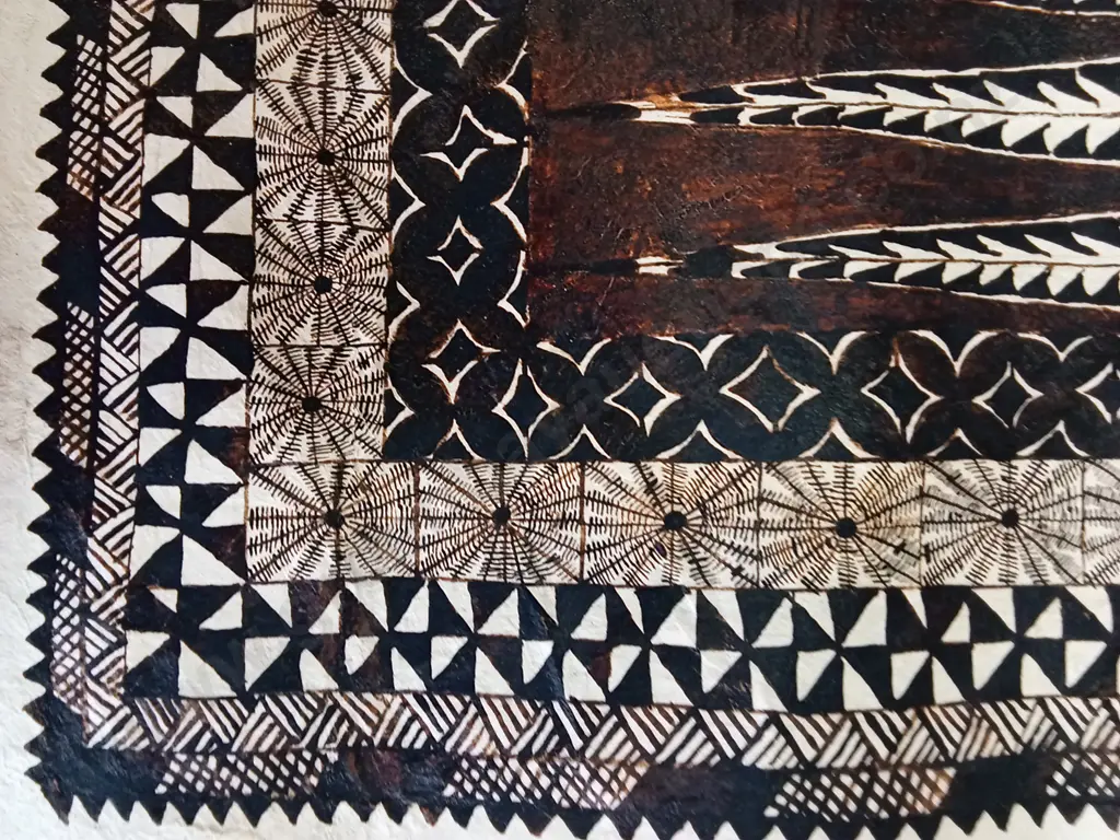 TWO TAPA CLOTH PIECES, 133CM X 58CM & 90CM Image 1++
