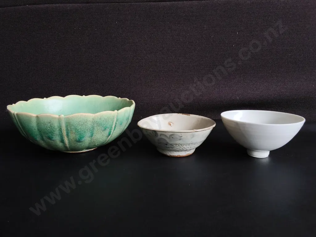 3 PIECES VINTAGE ASIAN BOWLS, WIDEST DIA 21 CM Image 1++