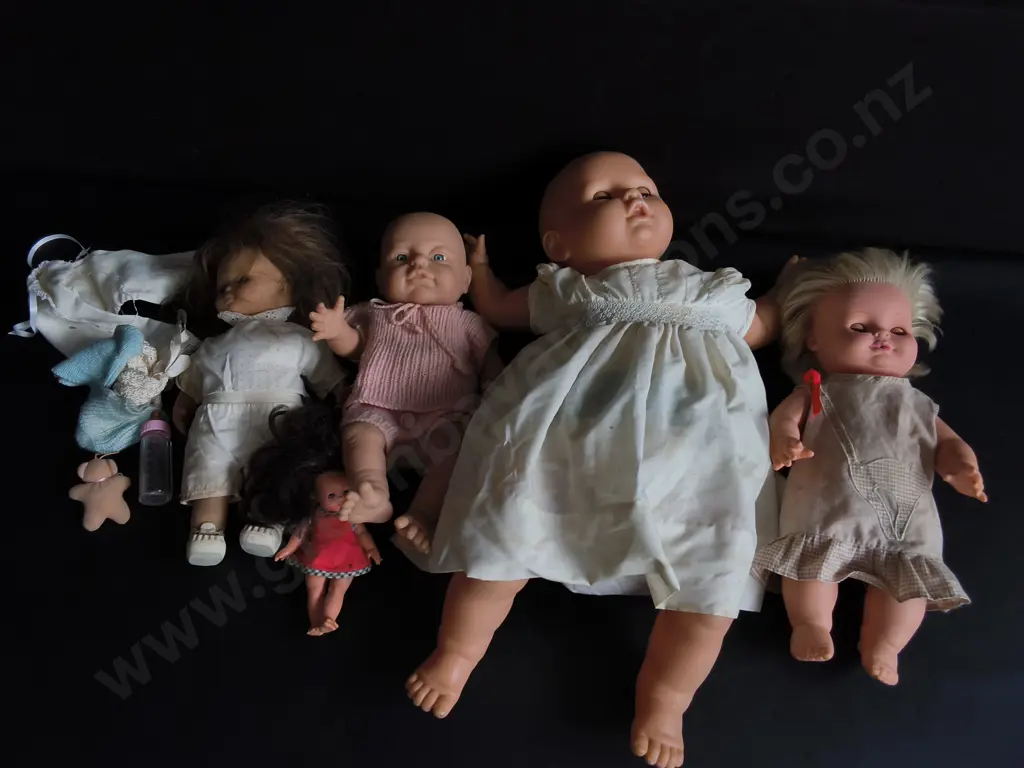 COLLECTION OF VINTAGE BABY DOLLS, TALLEST H 55 CM Image 1++