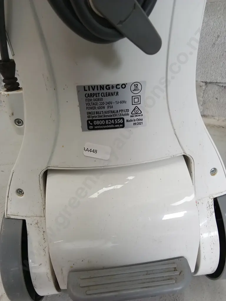 WORKING CARPET CLEANER AND STEAM MOP Image 1++