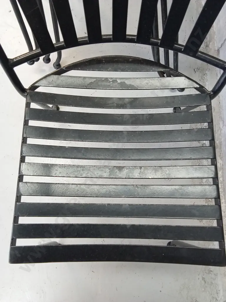STACK OF 5 BLACK METAL CHAIRS Image 1++