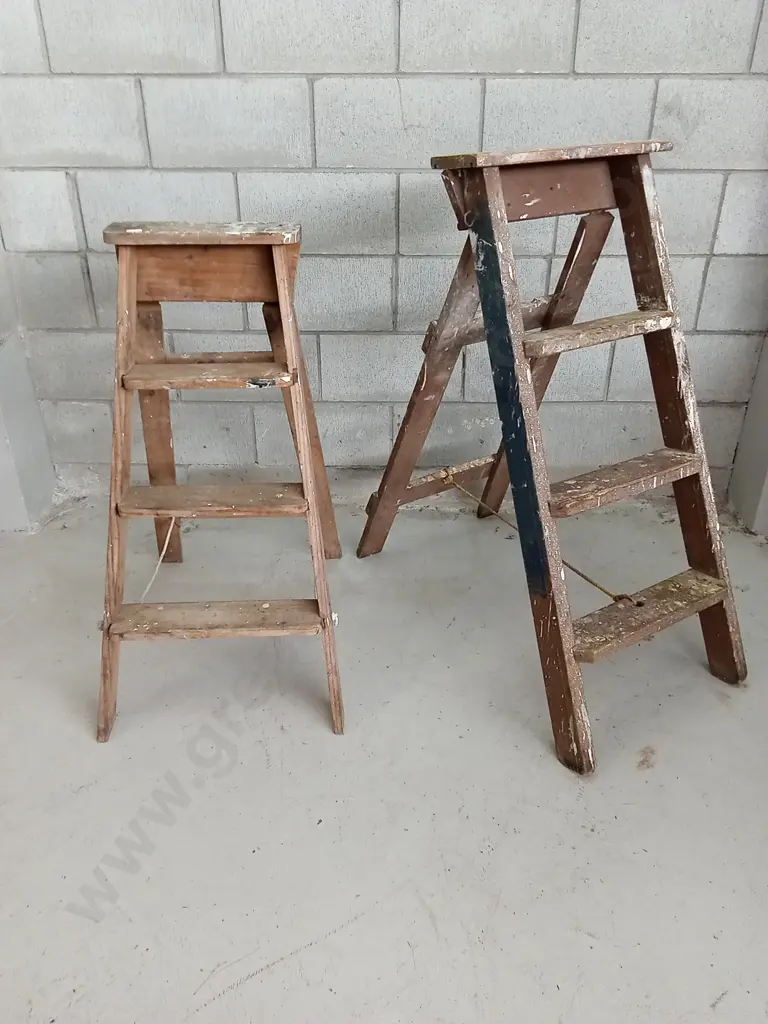 TWO WOODEN STEP LADDERS, 102CM HIGH Image 1++